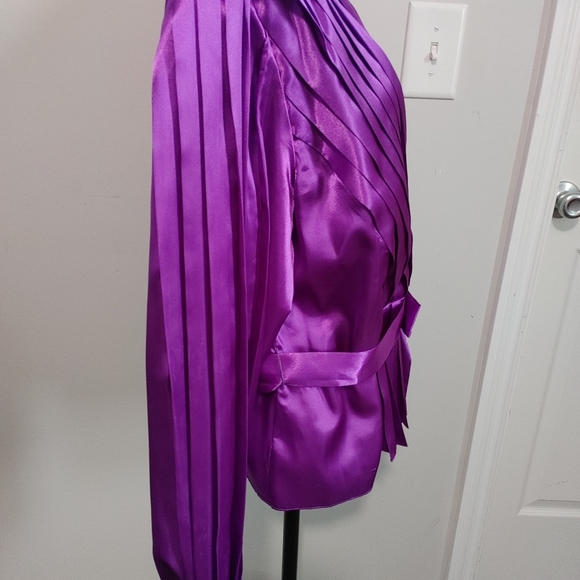 Purple formal blouse - Picture 3 of 6